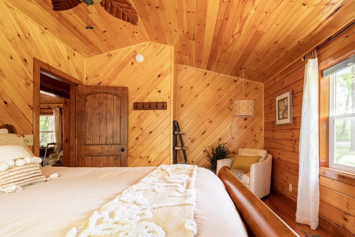 Secluded Wooded Cabin Near The Hocking Hills New Straitsville Esterno foto