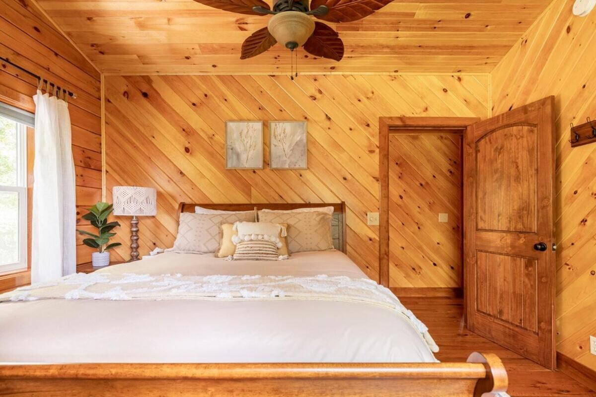 Secluded Wooded Cabin Near The Hocking Hills New Straitsville Esterno foto